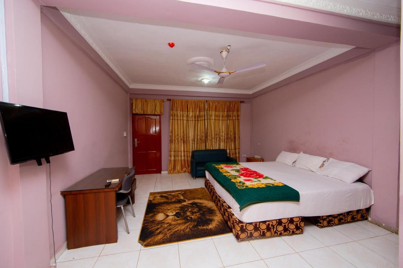 Pemicsa Hotel Accra Spintex Exterior foto
